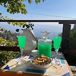 La Villa Di Enzo Casa Vacanze Con Vista Mare